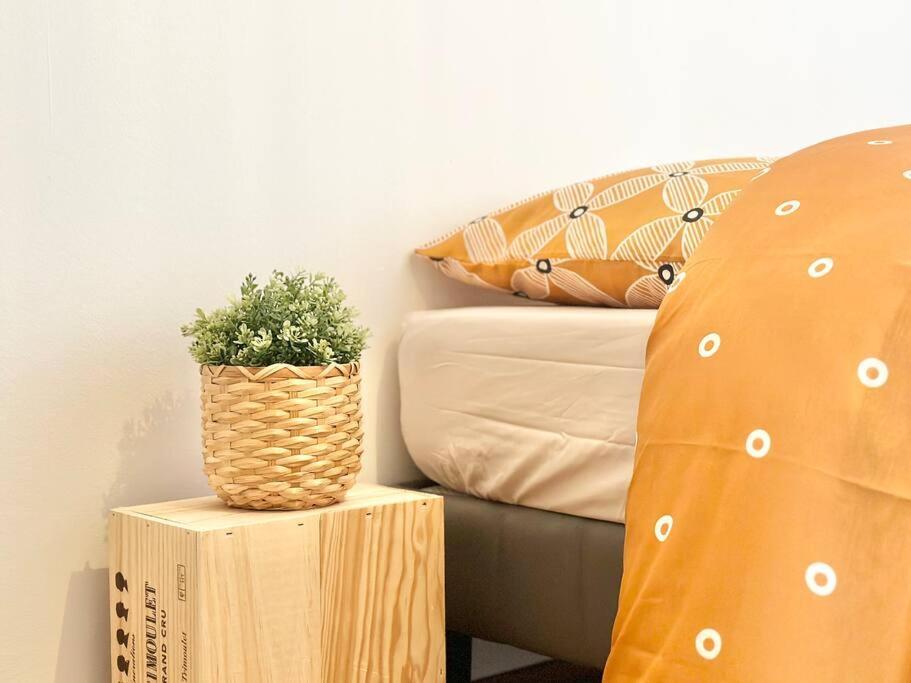 Charmant Appartement 2 Chambres Proche Luxembourg Redange ภายนอก รูปภาพ